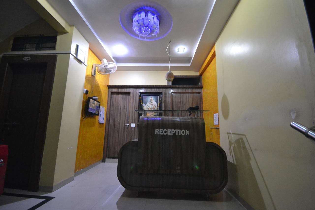 Hotel Madhava Shirdi Extérieur photo