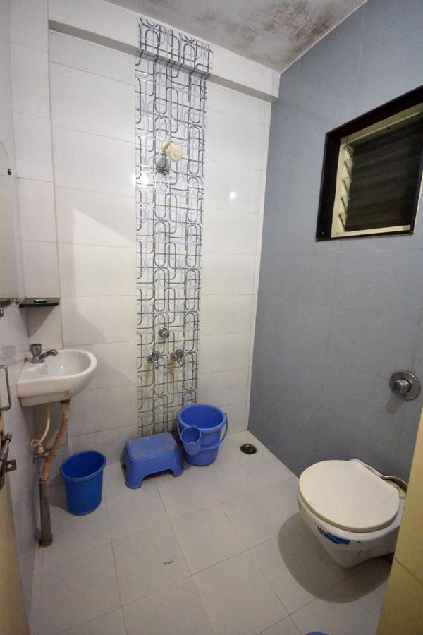 Hotel Madhava Shirdi Extérieur photo